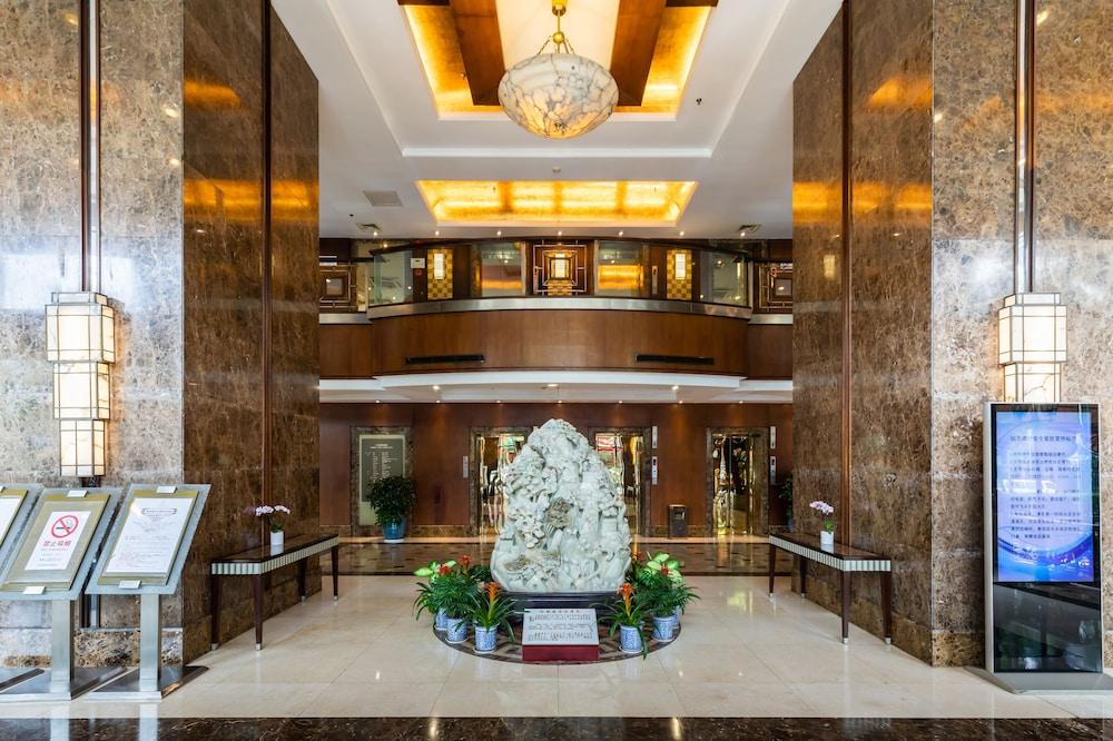 Hotel Garden 4*