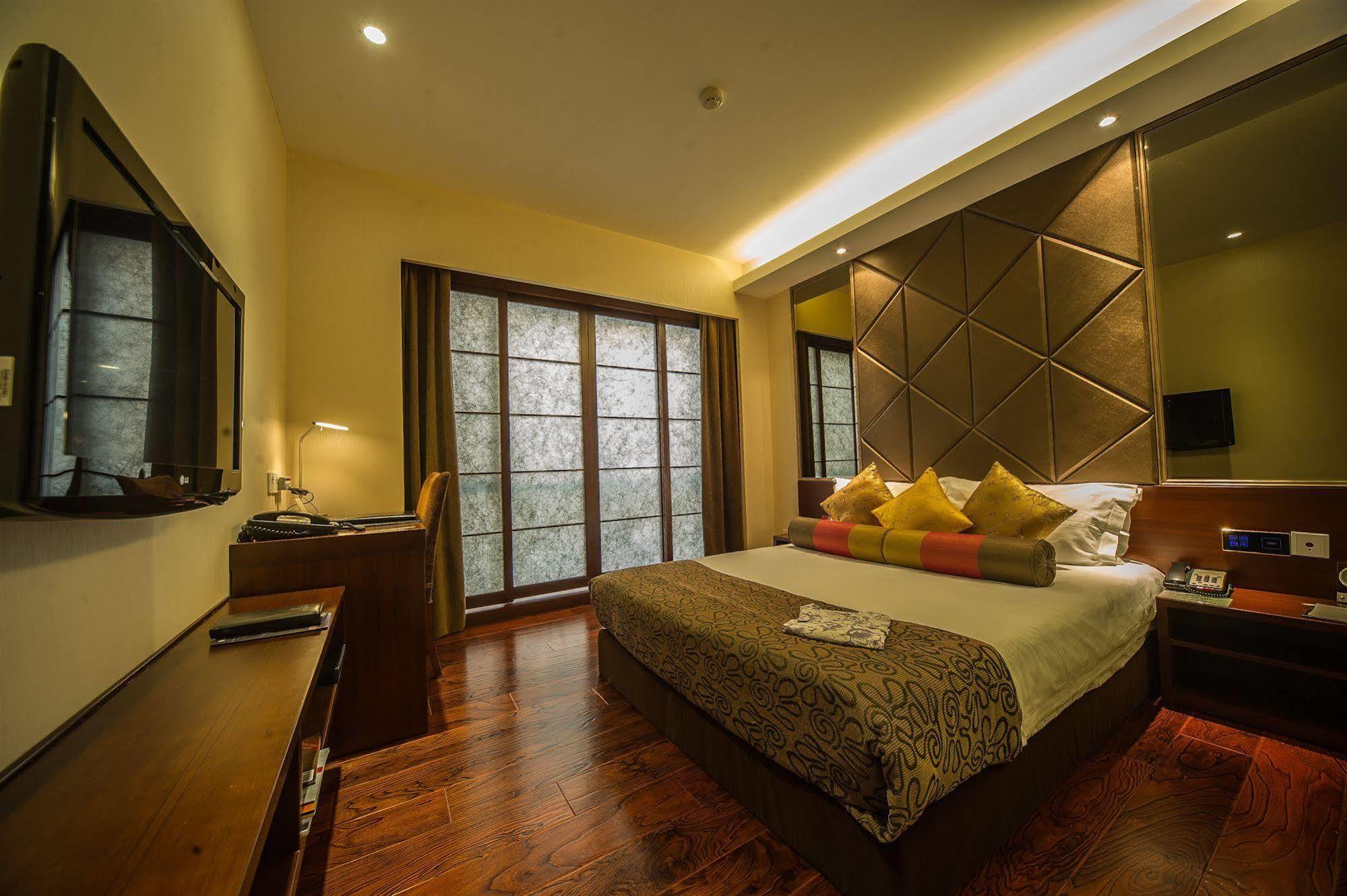 Hotel Garden 4*